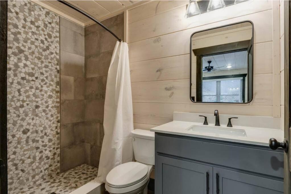 Blue Moon Ridge: Brand New Cabin! 5 Bedrooms, Pool/Hot Tub, Theatre Pigeon Forge Kültér fotó